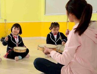 成都幼师学校哪个好?这2个五年制大专幼师学校,初中毕业可读!