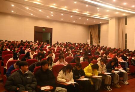 中国五冶职工大学自考本科学前教育专业正式开课