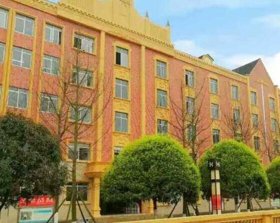 成都希望卫校学校环境怎么样?教学环境图片一览